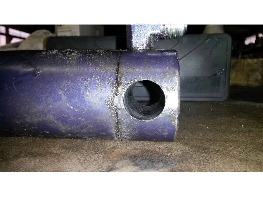 Probleme soudure sur fond de verin hydraulique